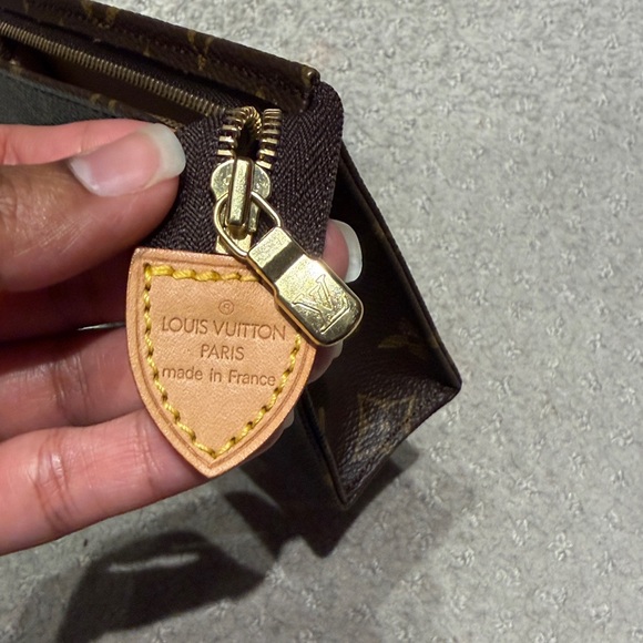 Louis Vuitton Brown Monogram Poche Toilette 15 Cosmetic Bag - Picture 2 of 12